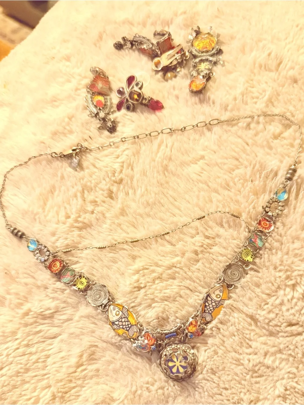 Vintage. This Unique Handcrafted Silver-Tone Multicolor Koi Fish Pendant. - Picture 10 of 10